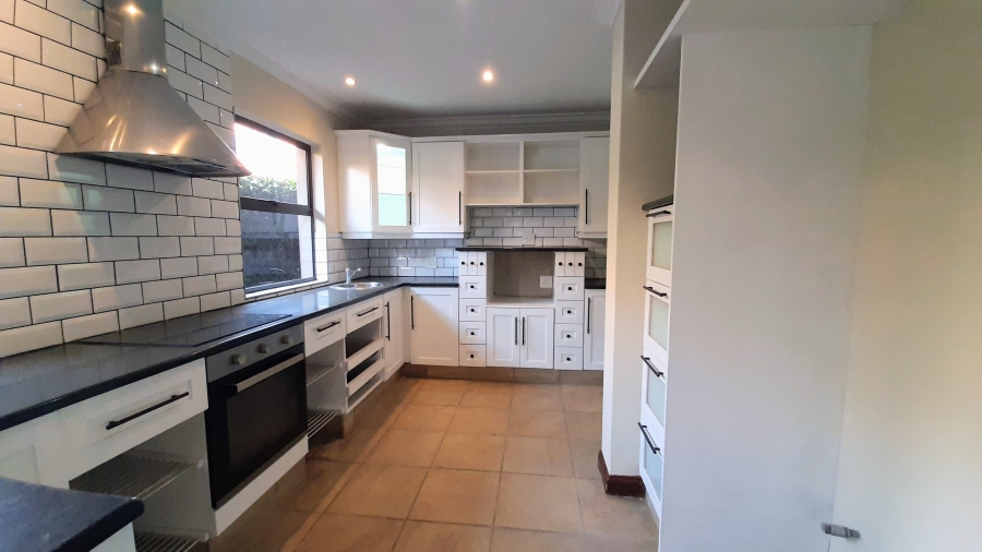 4 Bedroom Property for Sale in Pecanwood Estate North West